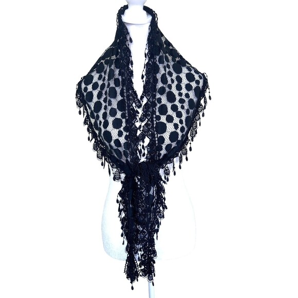Chico’s Women’s Black Lace Fringed Pokeadot Scarf. - Picture 5 of 5